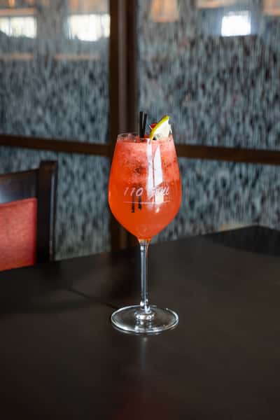 STRAWBERRY PEACH SANGRIA