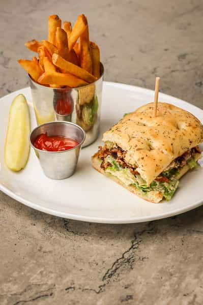 1/2 Crispy Chicken Caesar Sandwich