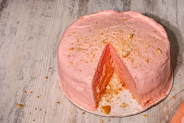 Strawberry cake