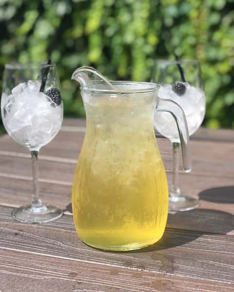 drink pitcher 