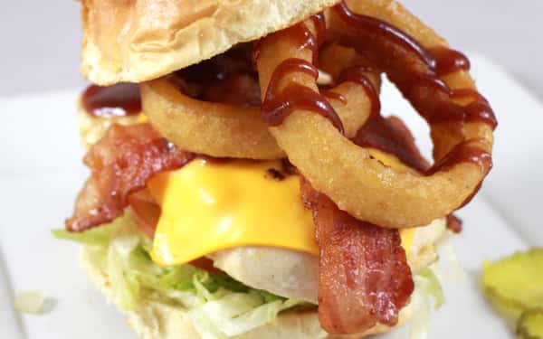WILD WEST BACON BURGER