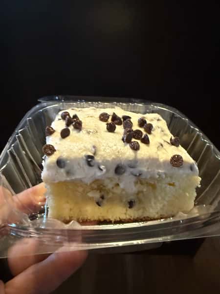 Cannoli Cake