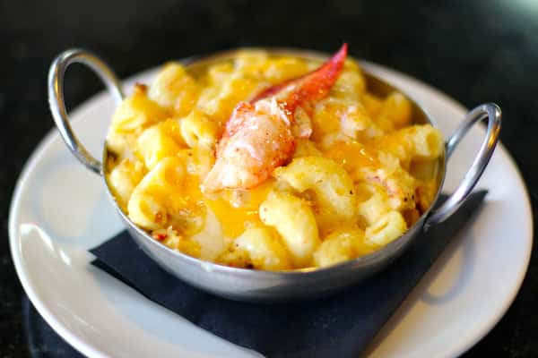 Baked Lobster Mac & Cheese