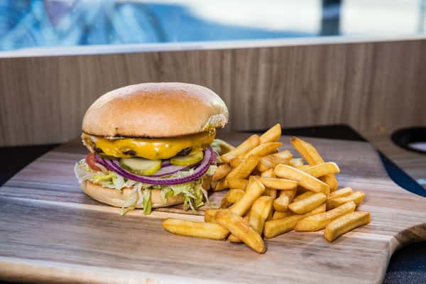 ¼ lb BYO Cheeseburger