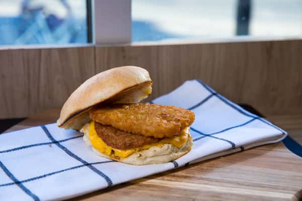 breakfast sandwich