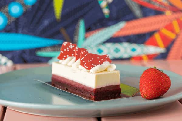 Strawberry Cake