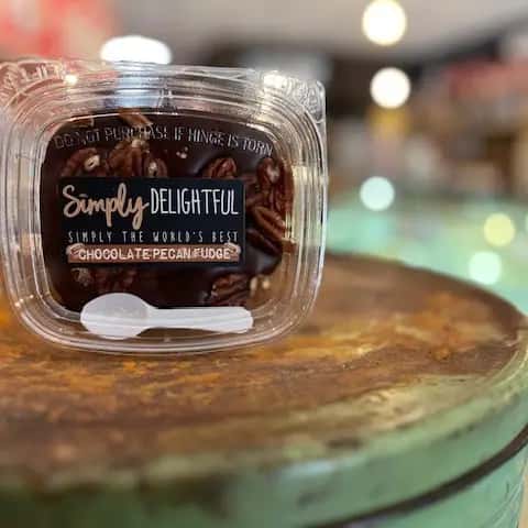 Simply Delightful Chocolate Pecan Fudge 7oz