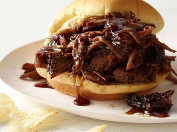 pulled pork sandwich