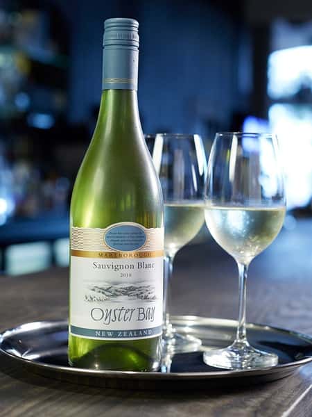 SAUVIGNON BLANC | OYSTER BAY MARLBOROUGH, NEW ZEALAND
