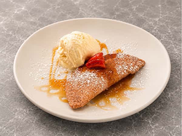 Cheesecake Empanada