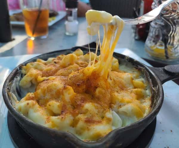 Crabby Mac & Cheese