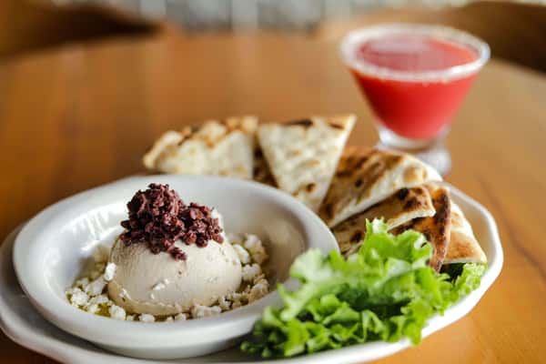 Hummus Plate