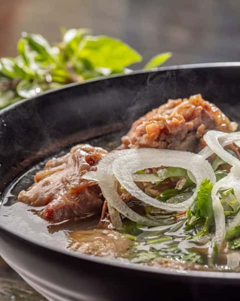 The weather is cooling down. The bowl is staying HOT. 🔥🍜 Our Oxtail Special comes loaded with slow cooked oxtail, brisket, steak, and beef meatballs. Order online! 🥢
www.phoamie.com