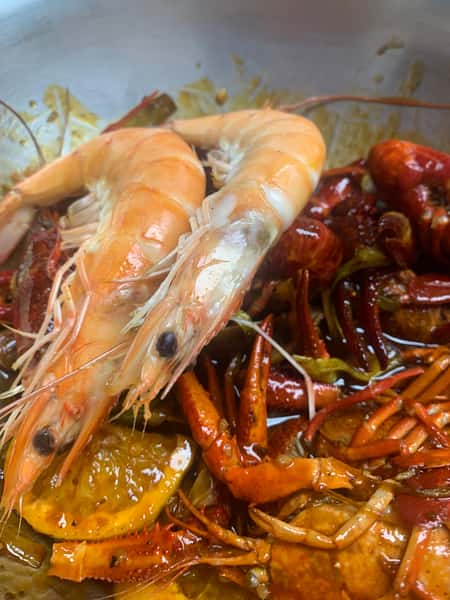 Thai Crawfish N Shrimp