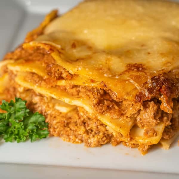 Lasagna De Carne ( Homemade Meat Lasagna)