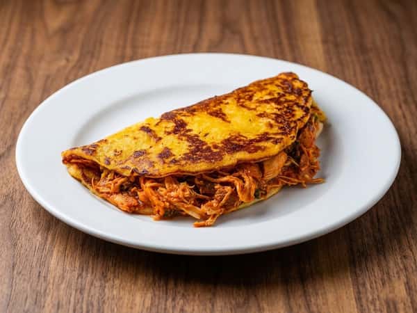 Cachapa con Pollo / Cachapa with chicken
