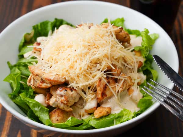 Ensalada César con Pollo / Chicken Caesar Salad