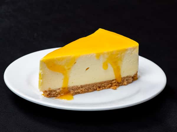 Cheesecake de Maracuya / Passion Fruit Cheesecake 12 units