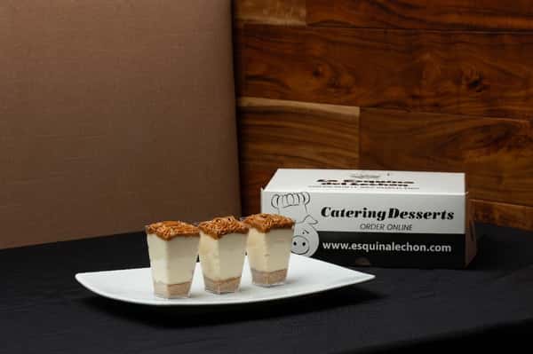 Mini Dulce De Leche Cheesecake Tray 12 units