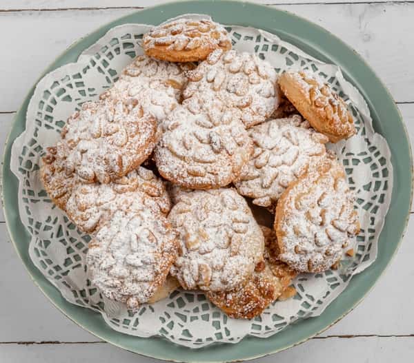 Pignoli Cookie