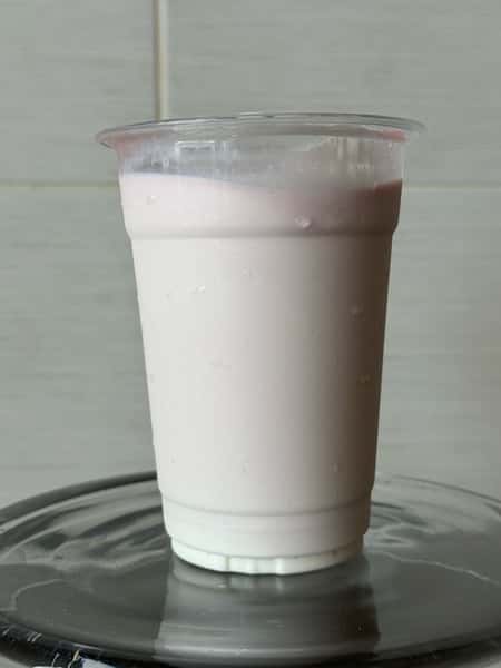 Vegan Strawberry Shake