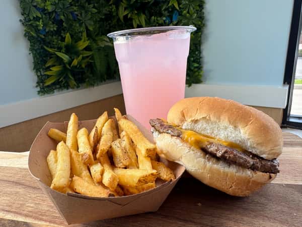 Kid's Combo Burger (12 & Under)