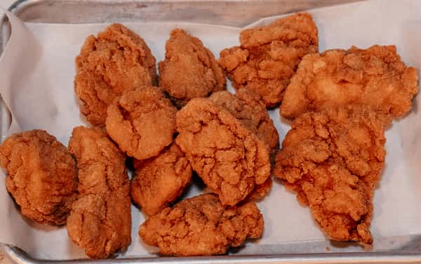 (6) Boneless Wings