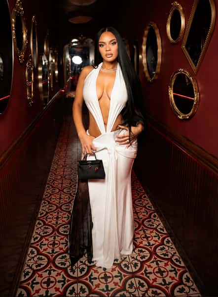 WHITE AFFAIR