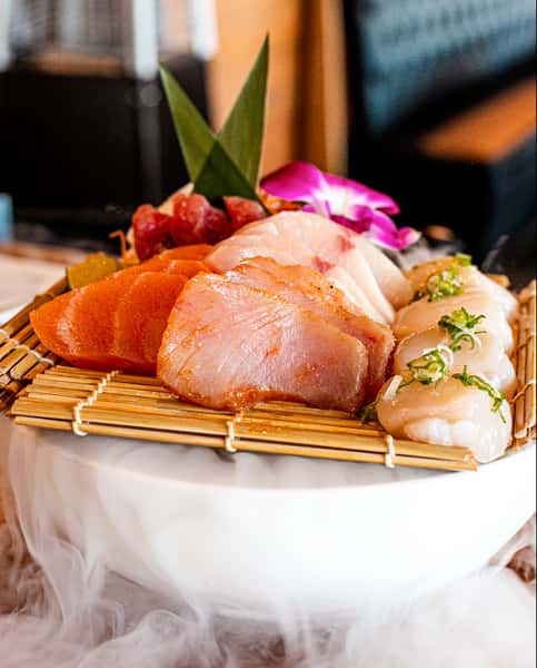 Sushi on a platter