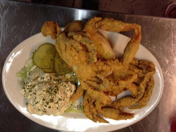 fried crab with potato salada