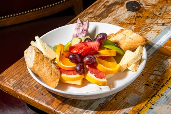 Fruit and Fromage
