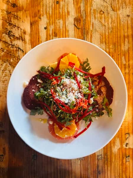 ARUGULA & BEETS SALAD