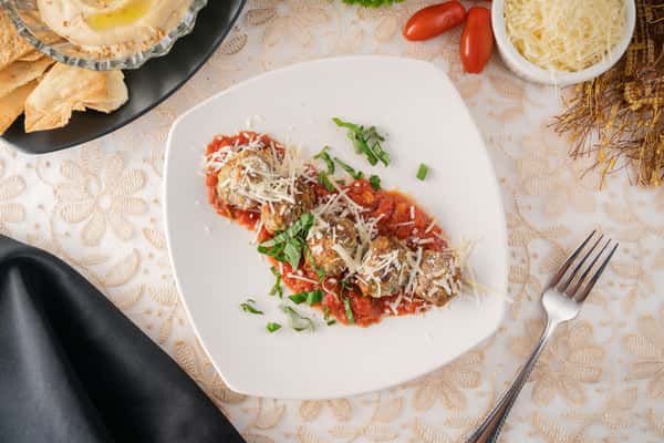 Meatballs and Marinara
