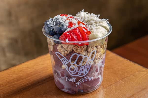 T-Street Acai Bowl