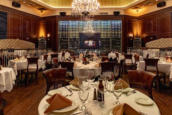 Empire Steak House- Midtown East- Center Table view
