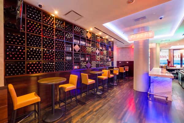 empire west bar and lounge