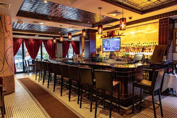 Empire Steak House - Midtown Easy- Bar & Loungearea