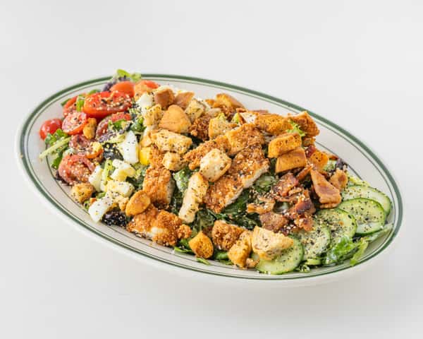 Elain salad with chicken
