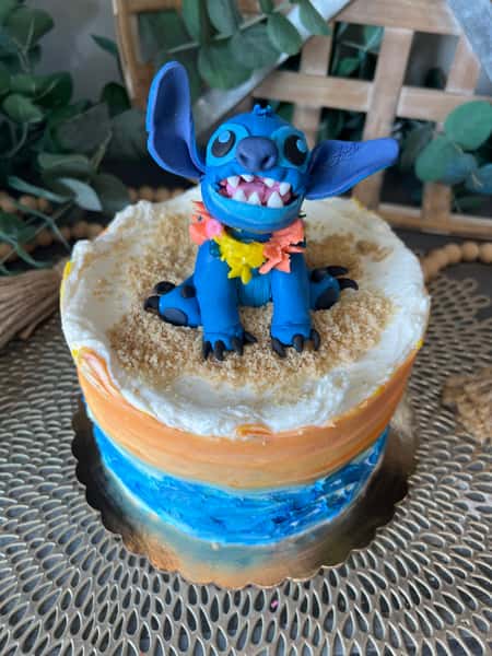 stitch cake 