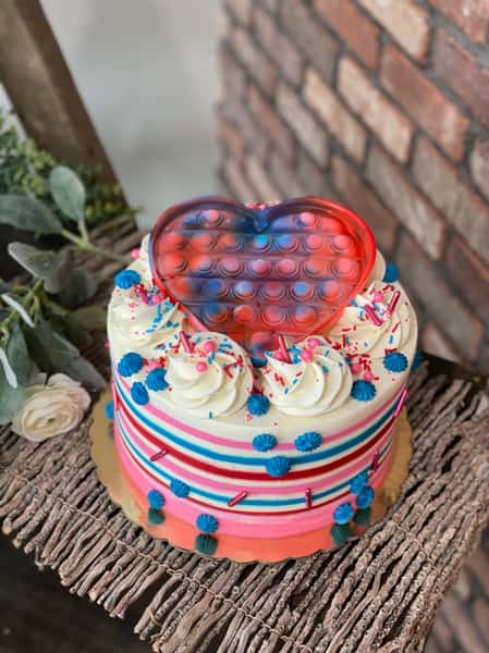 pop it cake 
