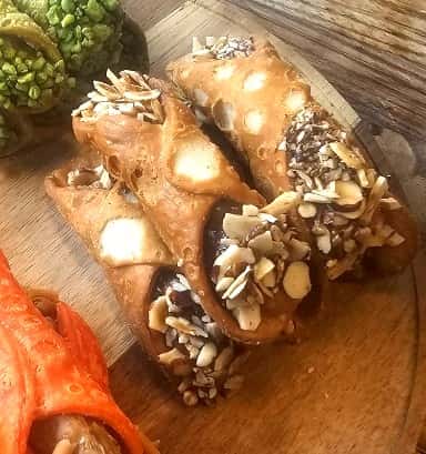 Hazelnut Cannoli