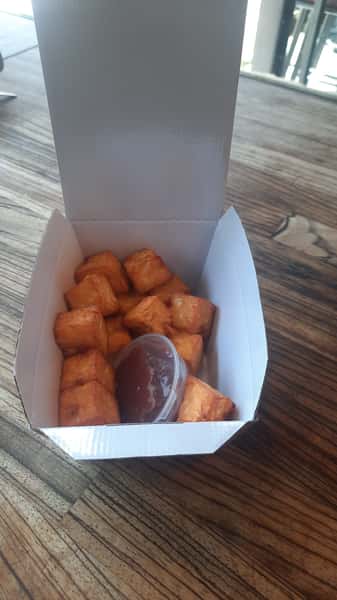 Halloumi Fries
