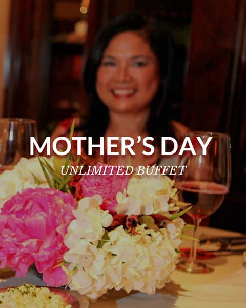 Mother dining at avendia