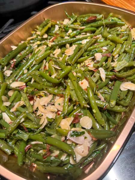 Thanksgiving Green Bean Almondine