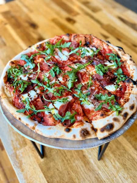 Capreazy Pizza