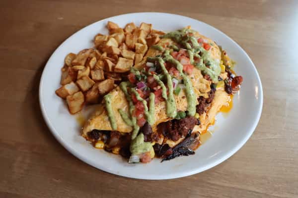 Omelet with bacon and Hash Browns