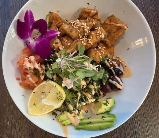 GRILLED SALMON RICE BOWL
