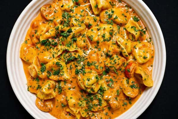 TORTELLINI ALA VODKA