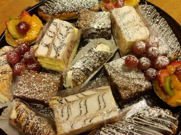 dessert platter