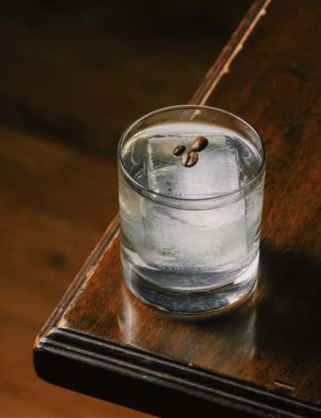 white Ishigo- Gin